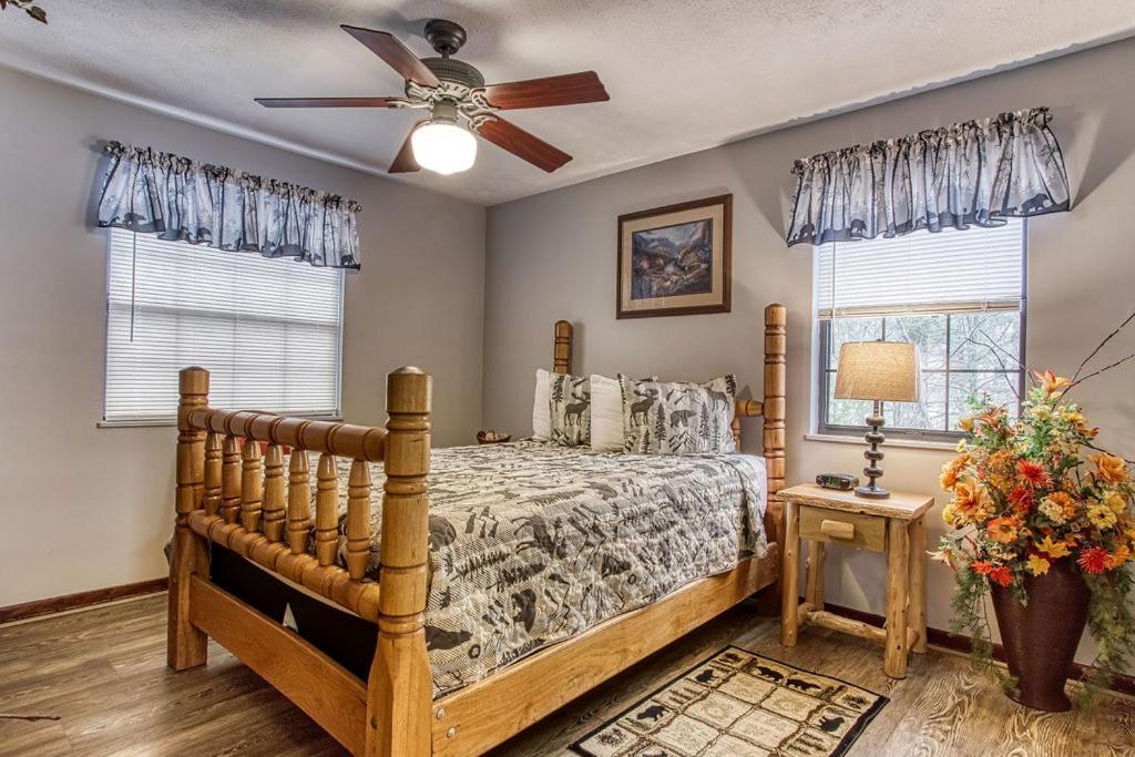 Adalynn'S Mountain Retreat-Hot Tub, 1089 Of Free Tickets For Each Paid Day, Dollywood And More! Pigeon Forge Buitenkant foto